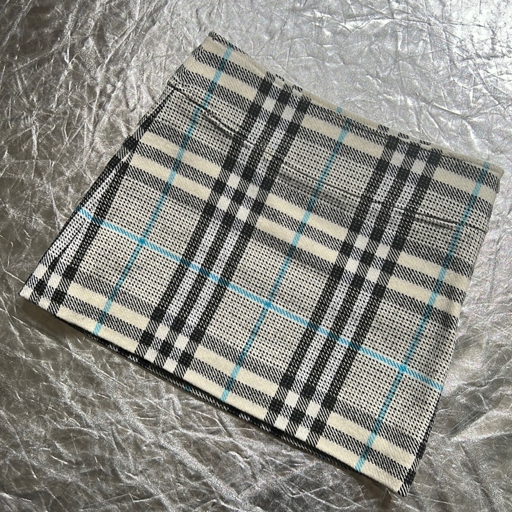 Burberry blue black & white Nova check wool miniskirt